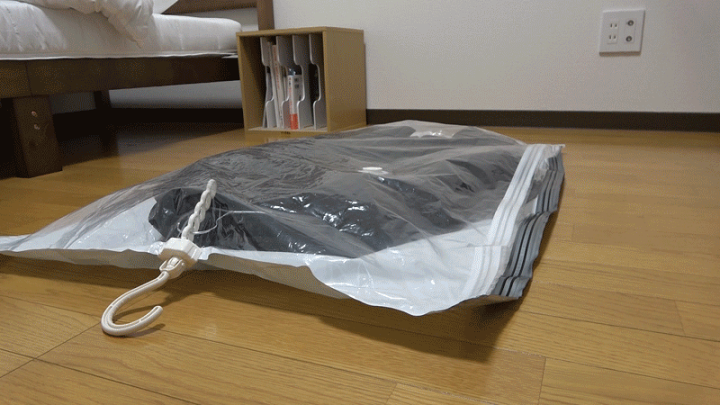 楽天市場】【期間限定価格】吊るせる 圧縮袋 衣類圧縮袋 掃除機 楽天市場】【期間限定価格】吊るせる 圧縮袋 衣類圧縮袋 掃除機
