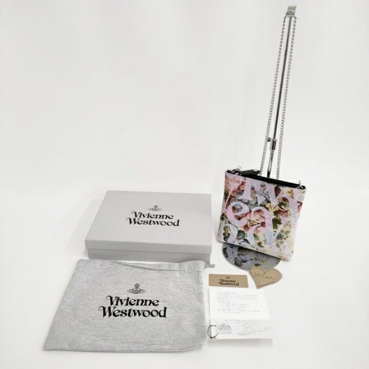 楽天市場】Vivienne Westwood SQUIRE チェーン付 タペストリースクエア 