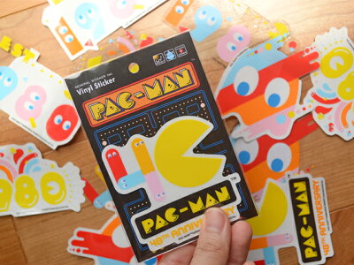 楽天市場 パックマン 40th 透明ステッカー 40周年 記念 ゲーム キャラクター Pac Man ライセンス商品 Lcs1049 Gs グッズ ゼネラルステッカー