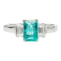 楽天市場】エメラルド（カラット数0.6 ～ 0.69ct）（ジュエリー 