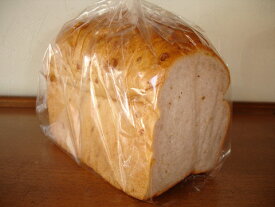 くるみ自家製酵母食パン（10枚切）