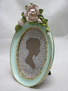 フォトフレーム アンティーク 写真立て プレゼント フォトスタンド クラシック 結婚祝い 贈り物 出産祝いフレンチローズフレーム 大人 カワイイ ラグジュアリー fr432