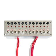 【送料無料】 トラック デコトラ 12連スイッチボックス 12V 24V ステンレス メインスイッチ30A サブスイ…