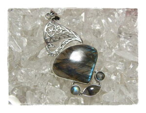 ؁}VFCvuhCg̃EF[r[tBfBO[fUCVo[925y_ggbv VR΃WG[̂X y_g gbv lbNX  Vo[925 v[