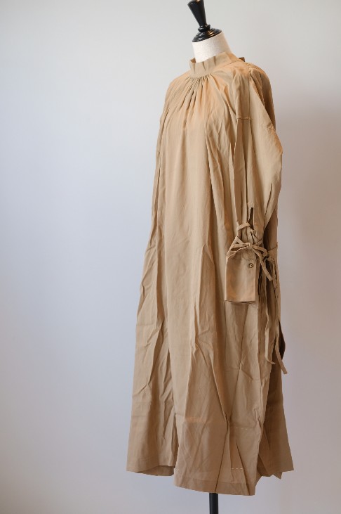 the last flower of the afternoon | つたふ砂の back cache-coeur dress (beige) |  送料無料 ワンピース レディース | 北欧雑貨と音楽 HAFEN ハーフェン
