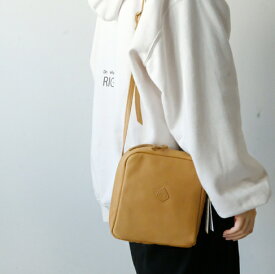 【再入荷】CLEDRAN (クレドラン) | SAVO SQUARE SHOULDER (camel) | 送料無料 ショルダーバッグ 鞄 上品 お洒落 クレドラン 30代 40代