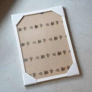 WANDKIND | SOLID WOOD FRAME (white) | A4 |X^[t[ z zCg  ؐ Mtg  tHgt[ rO  z t[ l炵 Ԃ z IV Q V 