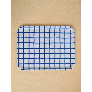 FINE LITTLE DAY | RUTIG TRAY, WHITE/BLUE (TR-RUT4333-BW) 43x33cm | pgC k XEF[f t@CgfC