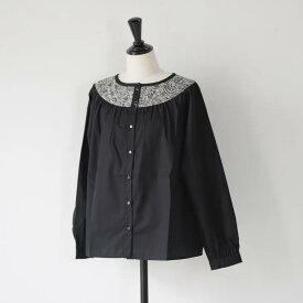 【再入荷】sosotto (ソソット) | ブロード x LIBERTY切替ブラウス (dark brown/black) | トップス リバティ Chive 人気柄