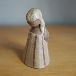 Dagny Zachrisson | Christina Keramik Figurine  | kBe[W XEF[f   u ~bhZ`[ NXeB[i