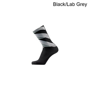 (���) �S�A�E�F�A �G�b�Z���V���� �V�O�i�� �\�b�N�X GOREWEAR Essential Signal Socks Black/Lab Grey