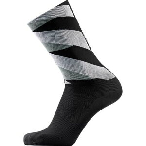 (���) �S�A�E�F�A �G�b�Z���V���� �V�O�i�� �\�b�N�X GOREWEAR Essential Signal Socks Black/White