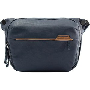 (���) �s�[�N�f�U�C�� �G�u���f�C 6L �X�����O �o�b�O Peak Design Everyday 6L Sling Bag Midnight
