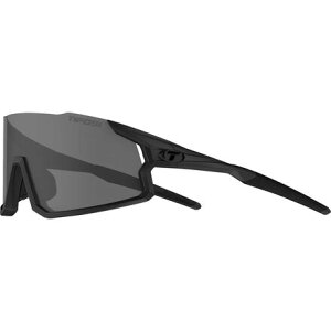 (���) �e�B�t�H�[�W �I�v�e�B�N�X �X�^�b�V�� �C���^�[�`�F���W���u�� �T���O���X Tifosi Optics Stash Interchangeable Sunglasses Blackout/Smoke/AC Red/Clear