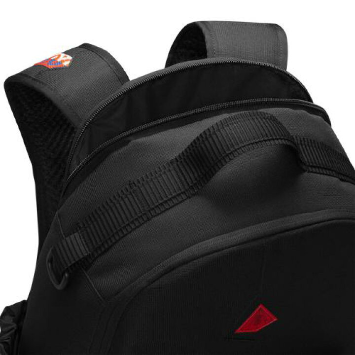 楽天市場 取寄 ナイキ メンズ カイリー バックパック アダルト Nike Men S Kyrie Backpack Adult Black Dk Smoke Gray Chile Red ジェットラグ楽天市場店