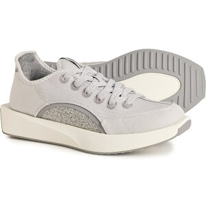 (���) �I�[���o�[�Y ���f�B�[�X ���C�U�[ �X�j�[�J�[ Allbirds women Riser Sneakers (For Women) Light Grey