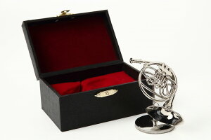 ~j`Ay@t`z@1/6TCY@Vo[