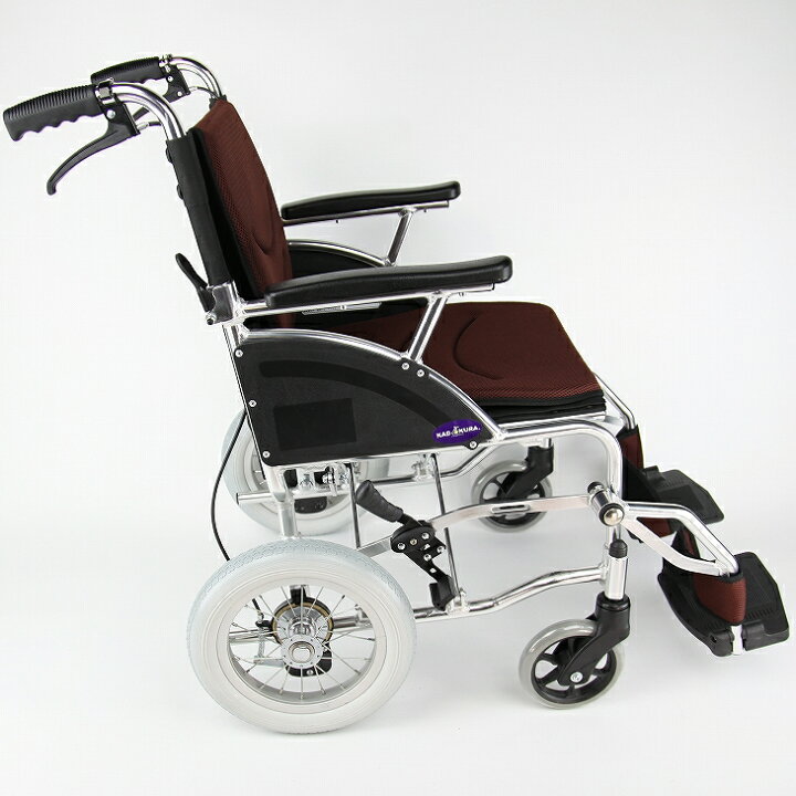 楽天市場 車椅子 車イス 車いす 軽量 折り畳み 介護 介助用 カドクラ Kadokura リーフ 12インチ ココアブラウン F101 Br カドクラ車椅子 公式ショップ