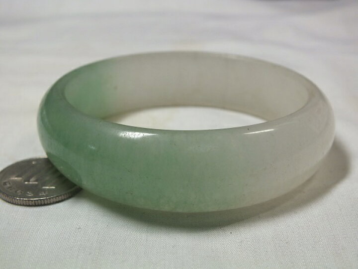 楽天市場】□龍香堂□☆美品！ミャンマー氷種翡翠バングル60mm : 龍香堂