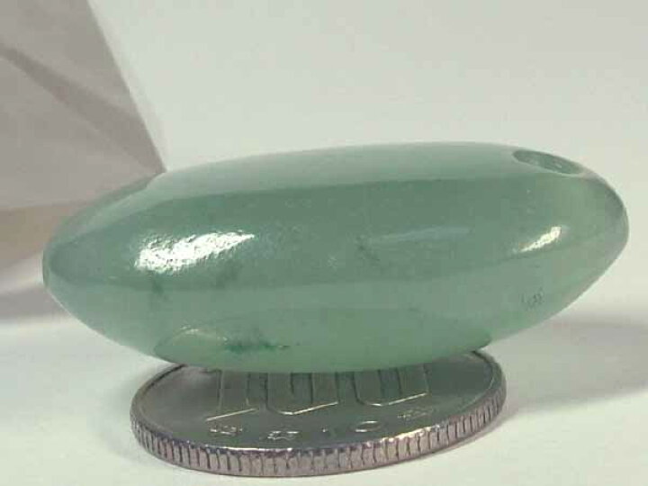 楽天市場】□龍香堂□☆ミャンマー氷種翡翠 大珠勾玉（36mm） : 龍香堂