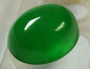 ■龍香堂■☆ミャンマー氷種翡翠(ひすい)楕円型ルース(16×13mm)v34