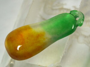 ■龍香堂■☆ミャンマー氷種翡翠(アイスジェダイト)トップ甜瓜31mm(f18)