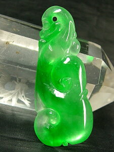 ■龍香堂■☆ミャンマー氷種翡翠(ひすい)トップ「如意」50mm(f2)