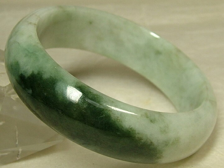 楽天市場】□龍香堂□☆A貨ミャンマー翡翠（ひすい）バングル（内直径  