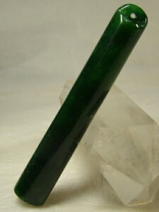 ■龍香堂■☆ミャンマー翡翠(ひすい)円柱型ペンダントトップ(81mm)