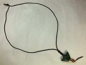 ■龍香堂■☆ミャンマー翡翠(ひすい)ペンダント元宝30mm(v88)