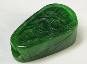 ■龍香堂■☆ミャンマー翡翠(ひすい)トップ33mm(f16)