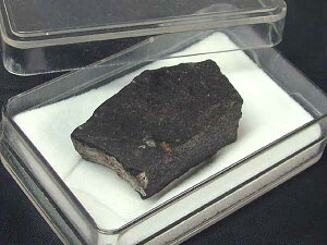 ������������覐΁i覓S�jIron Meteorite�i32mm�j