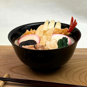 国産けやきの木 無垢 職人の手作り 【18cmけやき漆塗り】漆塗 木のラーメンどんぶり(黒) お椀 大きいサイズ 大椀 ラーメン どんぶり