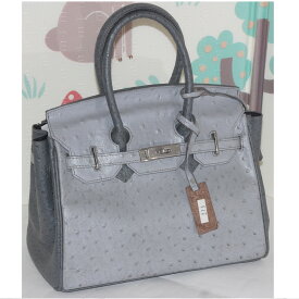 【中古】本物綺麗高級感漂う濃淡のグレー色のオーストリッチ素材のお洒落なフォルムのトートバッグ　サイズW29H20D15cm　〇C19-184-1　X-49