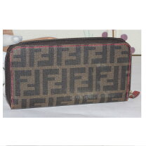 楽天市場】fendi 長財布 ズッカ ラウンドファスナーの通販