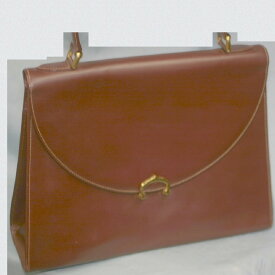 【中古】本物綺麗カルティエ女性用ボルドー色革台形31センチお洒落なハンドバッグ　○C8-622