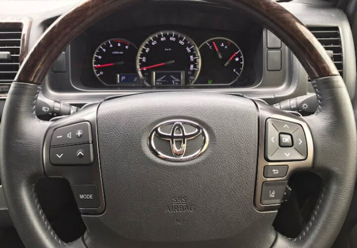 楽天市場】【トヨタ純正】 ステアリングスイッチ左右 (ダークシルバー  