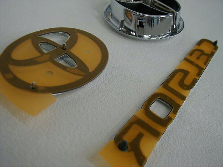 楽天市場】【トヨタ純正】 シルバーエンブレム ［フロント&リヤ3点  