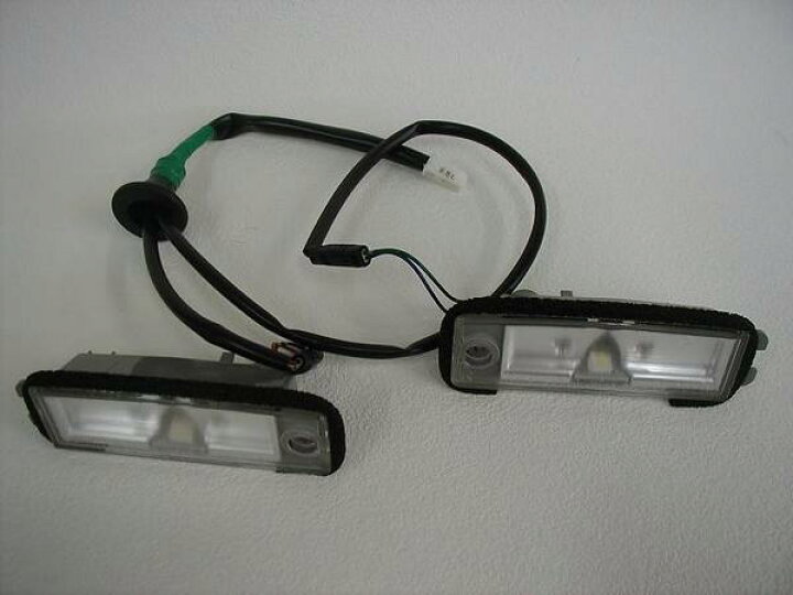 楽天市場】【レクサス純正】 リヤライセンスLEDランプ [LEDナンバー灯 
