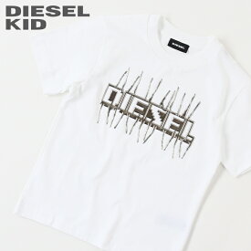 ◆DIESEL KID ディーゼルキッズ ジュニア ボーイ◆メタリックエンボスロゴ 子ども服 男の子 コットン 半袖Tシャツ カットソー【TJUSTJ11 OVER】【SIZE4】【ホワイト】dik-m-t-d8-255 《_メーカー希望小売価格8,800円》