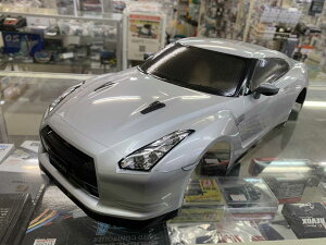 �^�~�� 1/10 NISSAN GT-R(R35) ���ς݃{�f�B (�V���o�[)