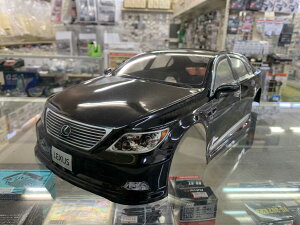 ABC�z�r�[ 1/10 ���N�T�X LS460�^LS600h (�u���b�N)