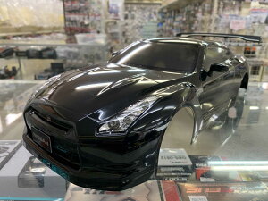 �^�~�� 1/10 �E�C���O�t NISSAN GT-R(R35) ���ς݃{�f�B �u���b�N