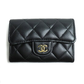 CHANEL シャネル マトラッセ ラムスキン クラシック カードケース ブラック AP0214 Y01295 C3906 レディース【中古】【美品】