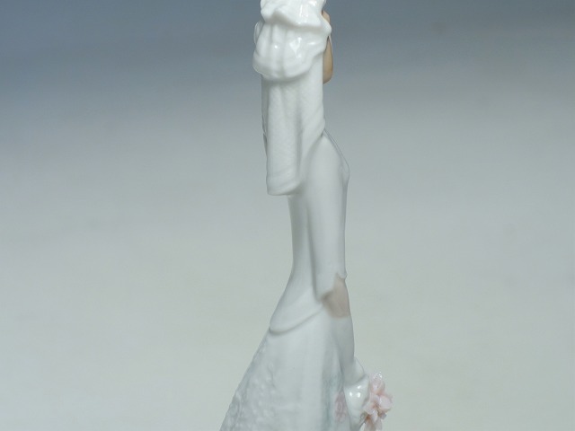 楽天市場】リヤドロ人形 ブライダルベル 花嫁 置物【中古】 : くらしの