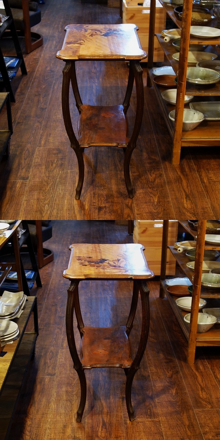 スペシャルオファ エミール・ガレ サイドテーブル 家具 象嵌 木工 1927