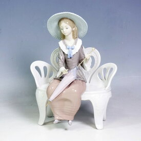 【中古】 リヤドロ 人形 LLADRO 公園で待ってる #1374 女性 貴婦人