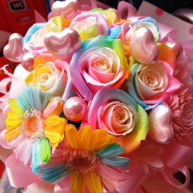 レインボーローズ　花束風　プリザーブドフラワー　ケース付き　ハート入り　◆誕生日プレゼント・記念日の贈り物におすすめのフラワーギフト