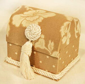 AG  WG[{bNX WFjt@[eC[ Jennifertaylor rOX^WI ANZT[{bNX HEIRLOOM A[[ he-3025 Pn