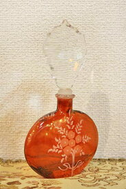 イタリア製 輸入雑貨 香水瓶 クリスタルガラス 赤 リビングスタジオ 直輸入 スワロフスキー パフュームボトル エッチング 彫刻 イタリアーニ 914-5r